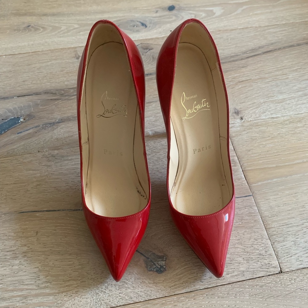 ✨AUTHENTIC✨ Christian Louboutin Pigalle Pl…